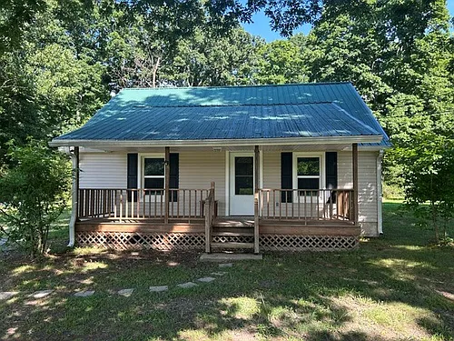 1215 Durham Rd Photo 1