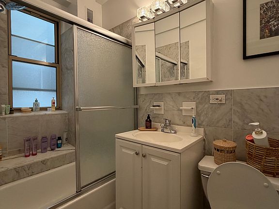 2nd image of 170 W 74th St APT 301