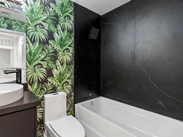 2020 N Bayshore Dr #3408 — Photo 27