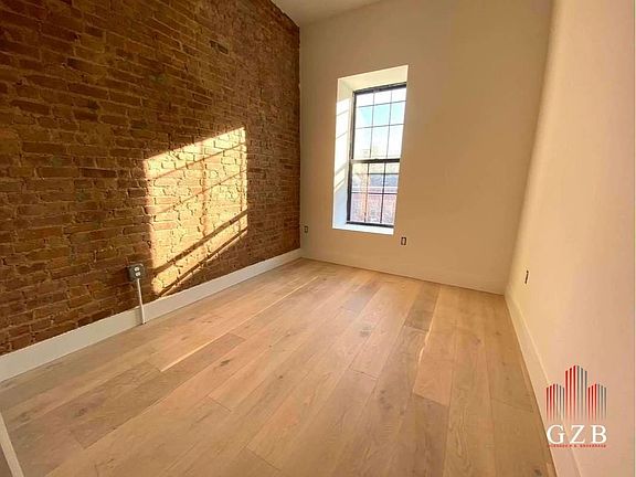5th image of 309 E 119th St #2