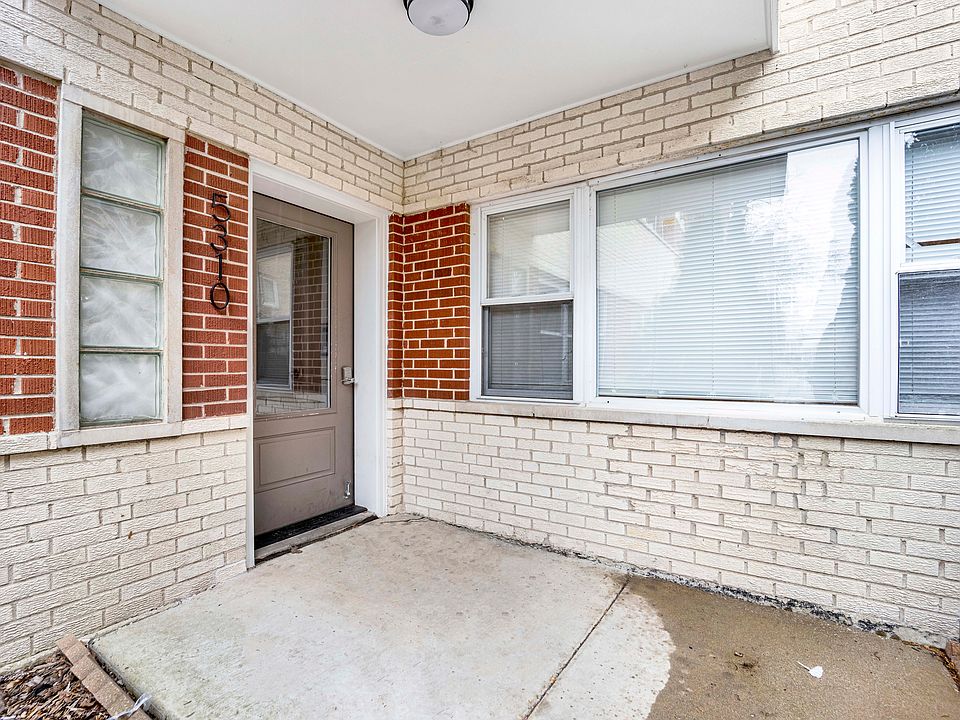 1st image of 5310 N Damen Ave #1