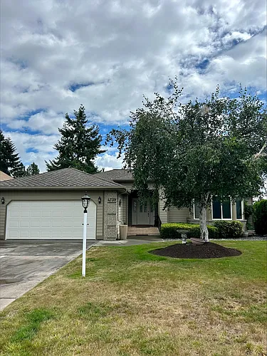 4739 S Golf Course Dr Photo 1