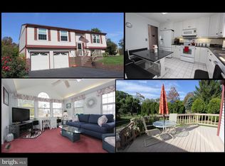 5698 Farmhouse Dr, Frederick, MD 21703