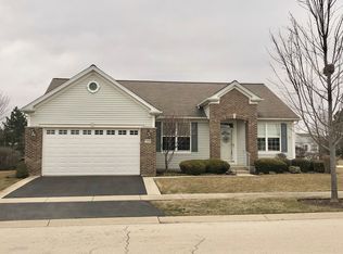 12326 Whispering Oak Ct, Huntley, IL