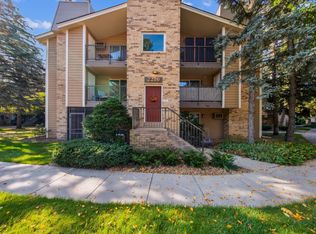 2210 Ridge Dr APT 34, Saint Louis Park, MN 55416
