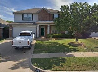 848 Ridge Point Dr, Grand Prairie, TX 75052