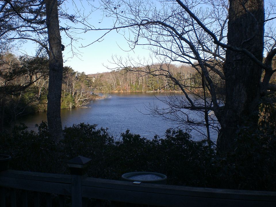 1st image of 755 Oyster Way