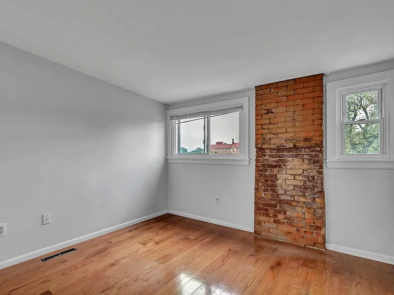 166 Park St #168 — Photo 31