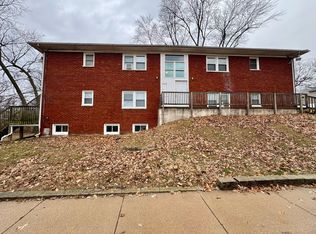 1811 13th Ave APT 6, Moline, IL