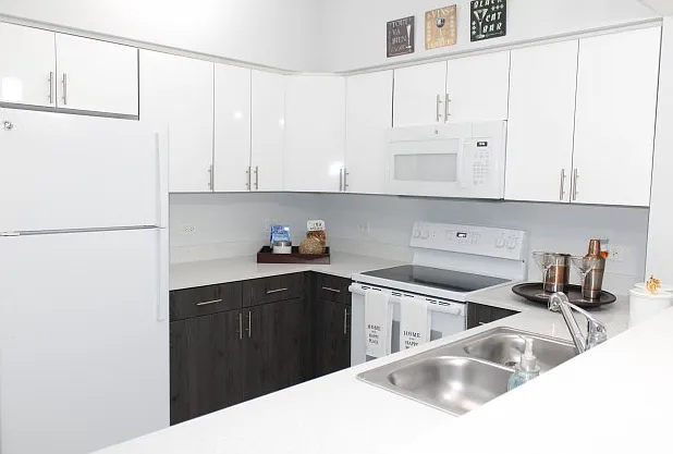 Two Toned Cabinetry with Quartz Counter tops