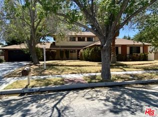 1916 W Avenue K12, Lancaster, CA