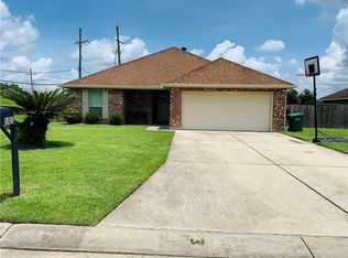 101 Azalea Dr, La Place, LA 70068