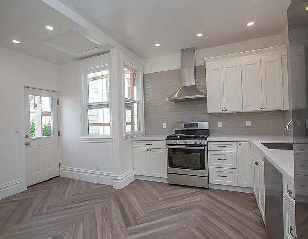 1st image of 1118 Pacific Ave