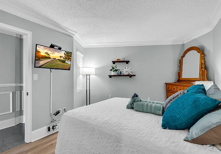 1210 N Waccamaw Dr #901 — Photo 8