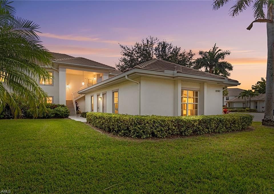 1st image of 8290 Grand Palm DR #3