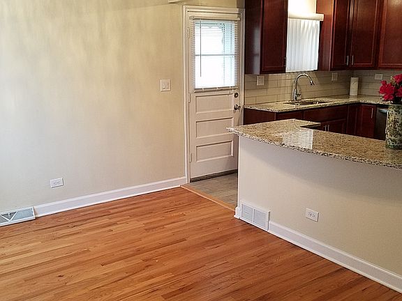 5th image of 3416 S 55th Ct