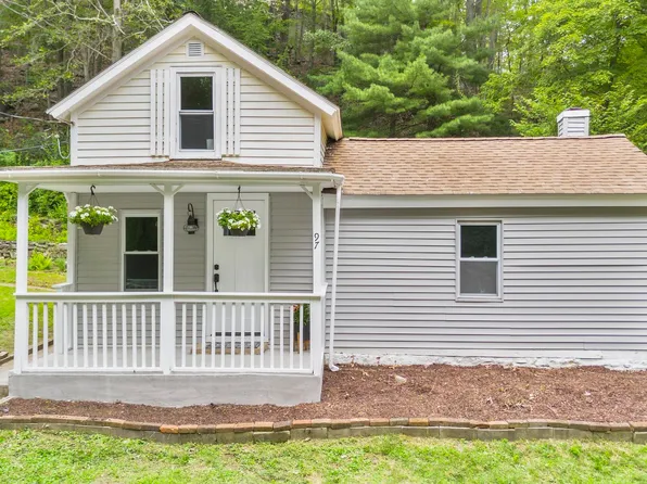 97 Padanaram Road, Danbury, CT 06811