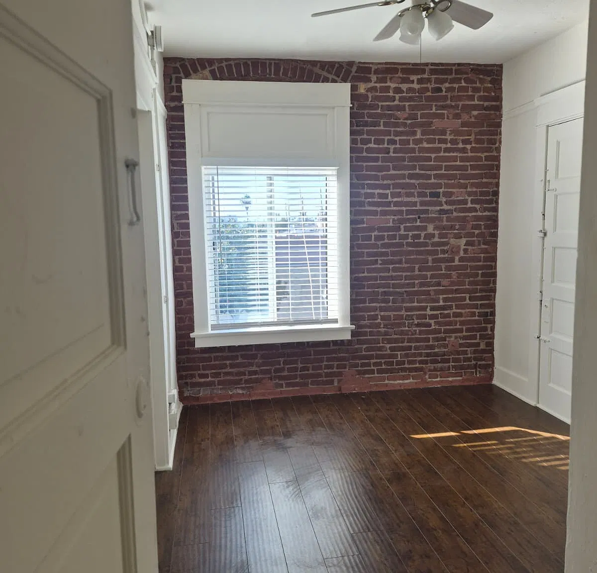 1 bed, 650 sqft, $1,950 — Photo 4