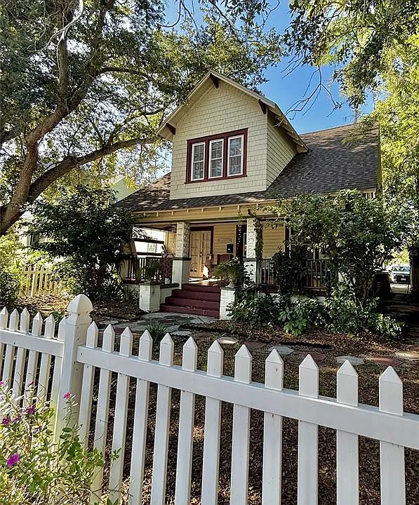 427 9th Ave N
