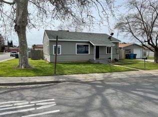 1810 Beverly Ave, Olivehurst, CA 95961