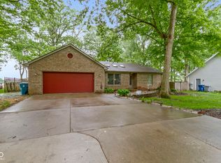 2397 Lincoln Dr, Cicero, IN 46034