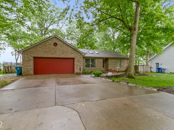 2397 Lincoln Dr, Cicero, IN 46034