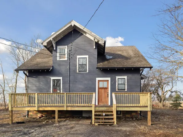 15901 W 270th St, Belle Plaine, MN 56011