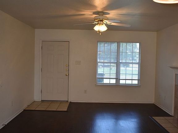 2nd image of 2316 Wildewood Dr Unit A
