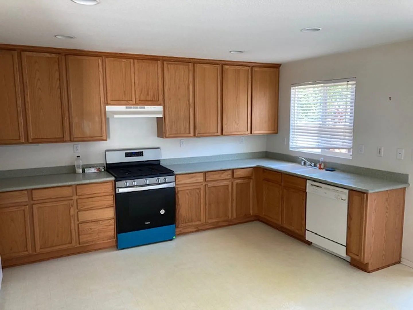 The amazing 2,684 square foot SFR in Rancho Cucamonga area — Photo 4