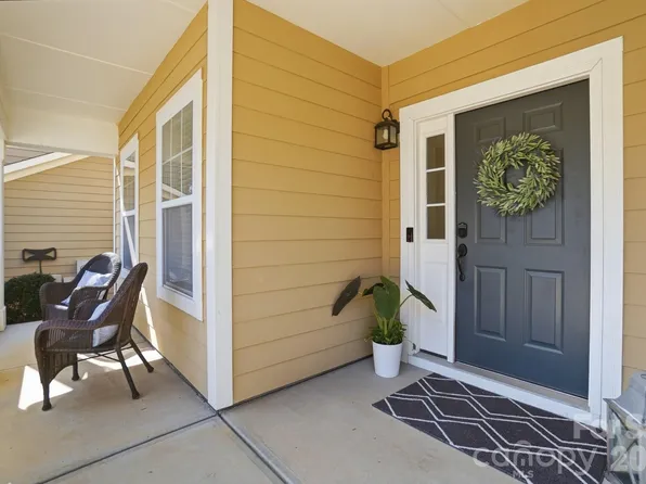 3018 Amaranth Dr, Tega Cay, SC 29708