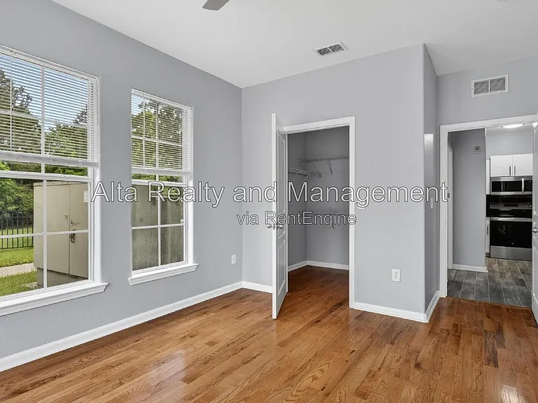 8290 Gate Pkwy #601 — Photo 38