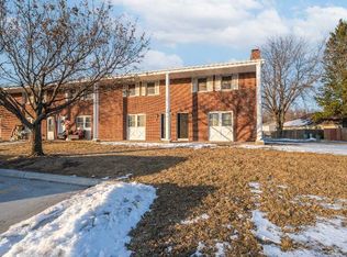 1304 E Sylvan Cir UNIT 12, Brandon, SD 57005