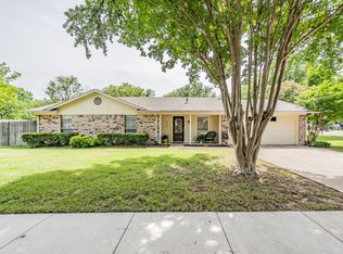 658 Windcrest Dr, Keller, TX 76248