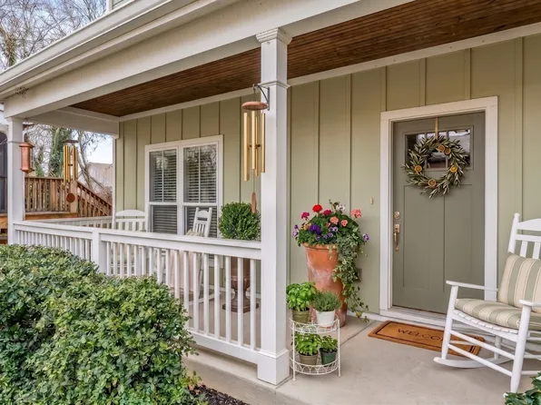 702B Waco Dr, Nashville, TN 37209
