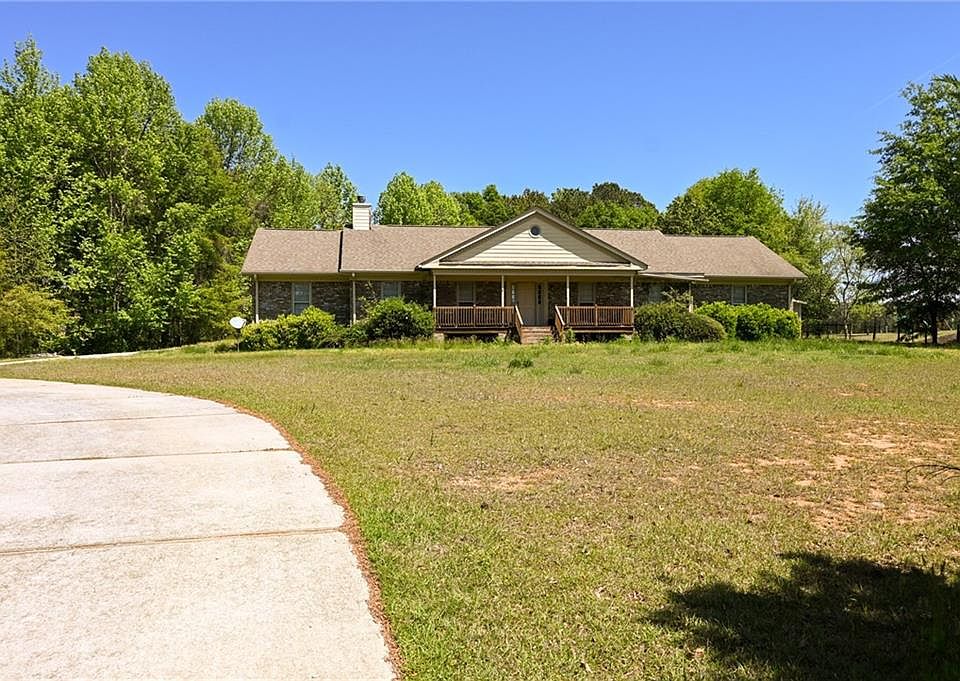1st image of 2755 Langley Rd #1
