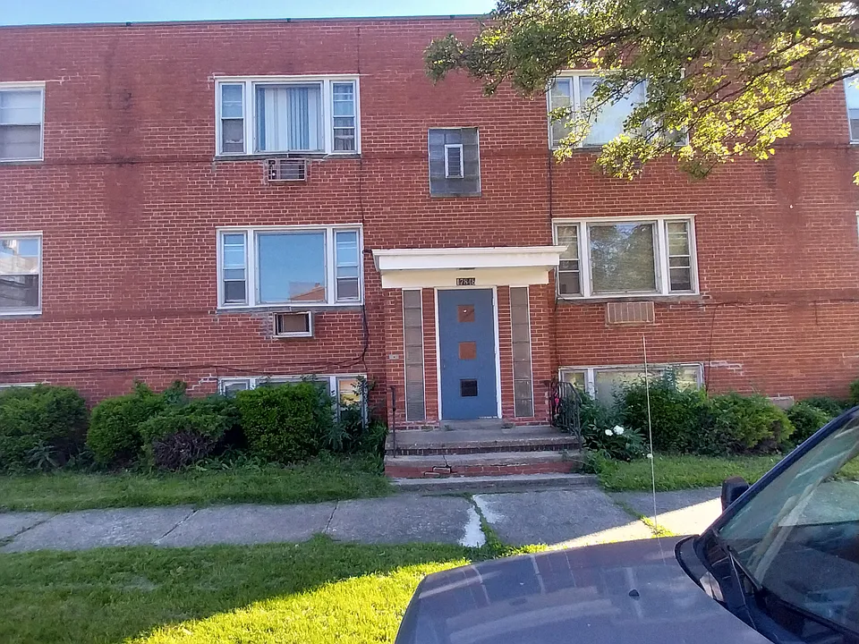 17848 Lake Shore Blvd #3