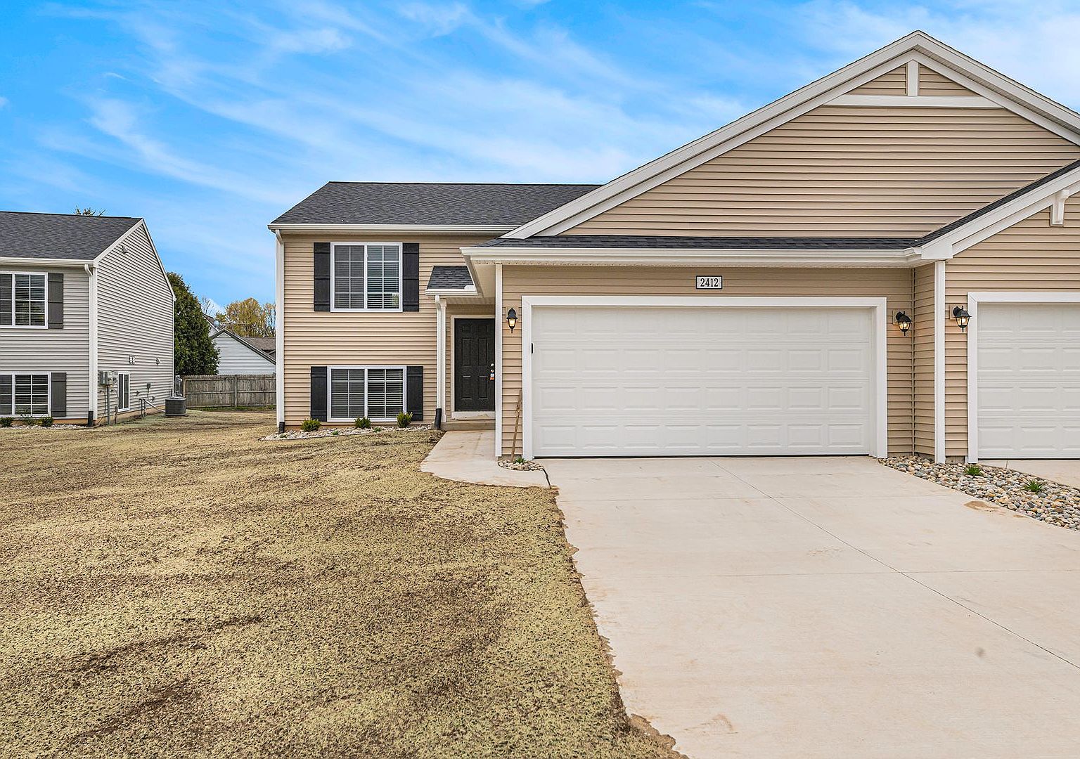 211 Greenly St, Holland, MI 49424 Zillow