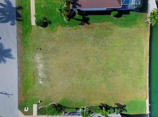 471 Driftwood Ct, Marco Island, FL 34145