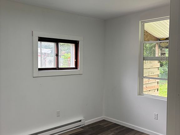 2nd image of 227-229 E Catawissa St #229A