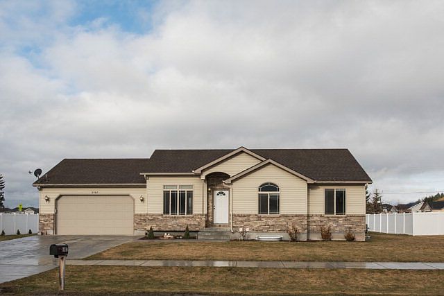 1st image of 3987 N Joshua Ln