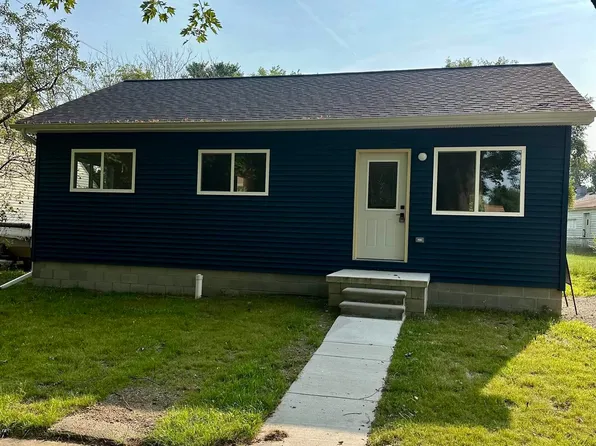 1152 Rambling Rd, Ypsilanti, MI 48198