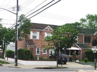 13501 225th St, Springfield Gardens, NY 11413