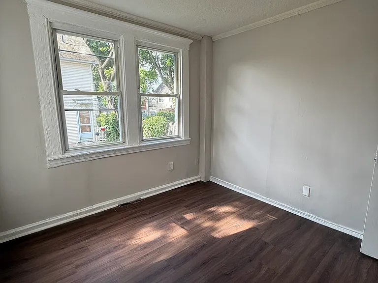46 Liberty St #1 — Photo 11