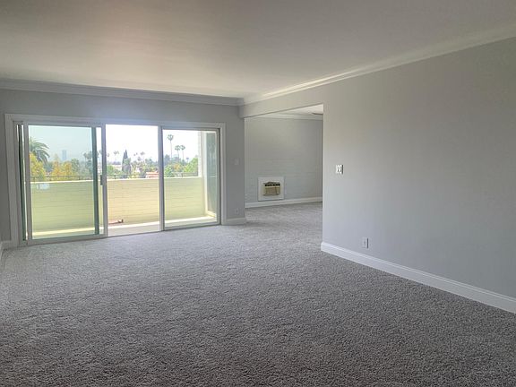 4th image of 7560 Hollywood Blvd APT 303