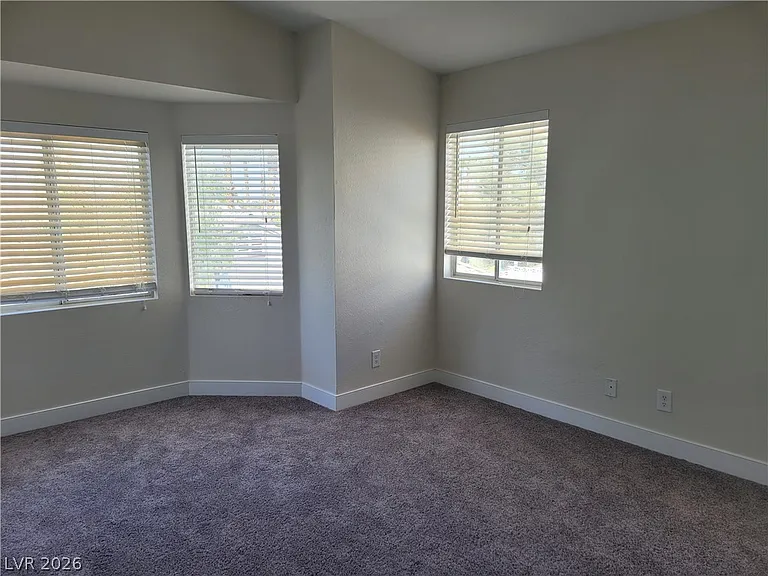 8428 Oyster Dr — Photo 19