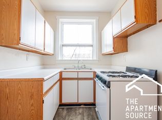728 W Roscoe St APT 2W, Chicago, IL 60657