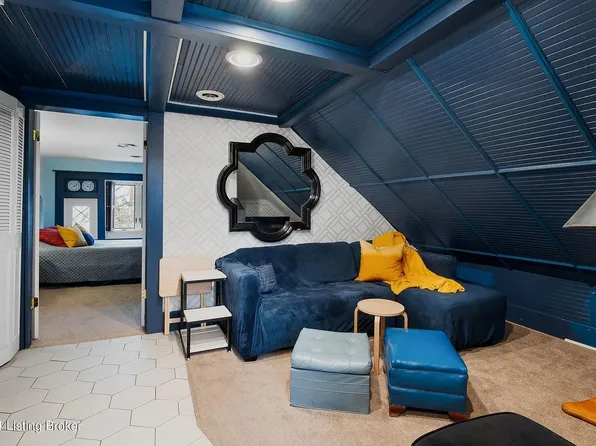 1516 S 4th St APT 3, Louisville, KY 40208