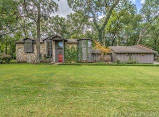 2409 Dorchester Dr, Bartlesville, OK 74006
