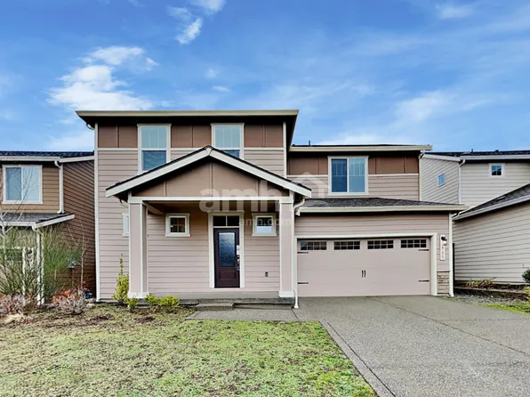 945 Riggs Dr E, Enumclaw, WA 98022