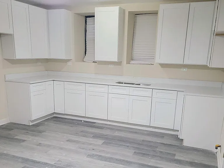 1004 S Oakley Blvd #GS — Photo 3